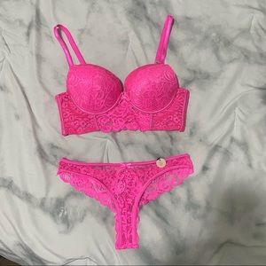 Lingerie Set Pink Leopard Print Bra and Thong Size Small 34B NWT Fashion Nova